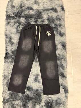 Hellstar Uniform Sweatpants Washed Black